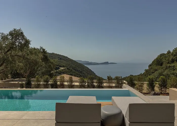 Monalia Suites